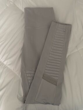 ALO Yoga High-Waist Leggings
